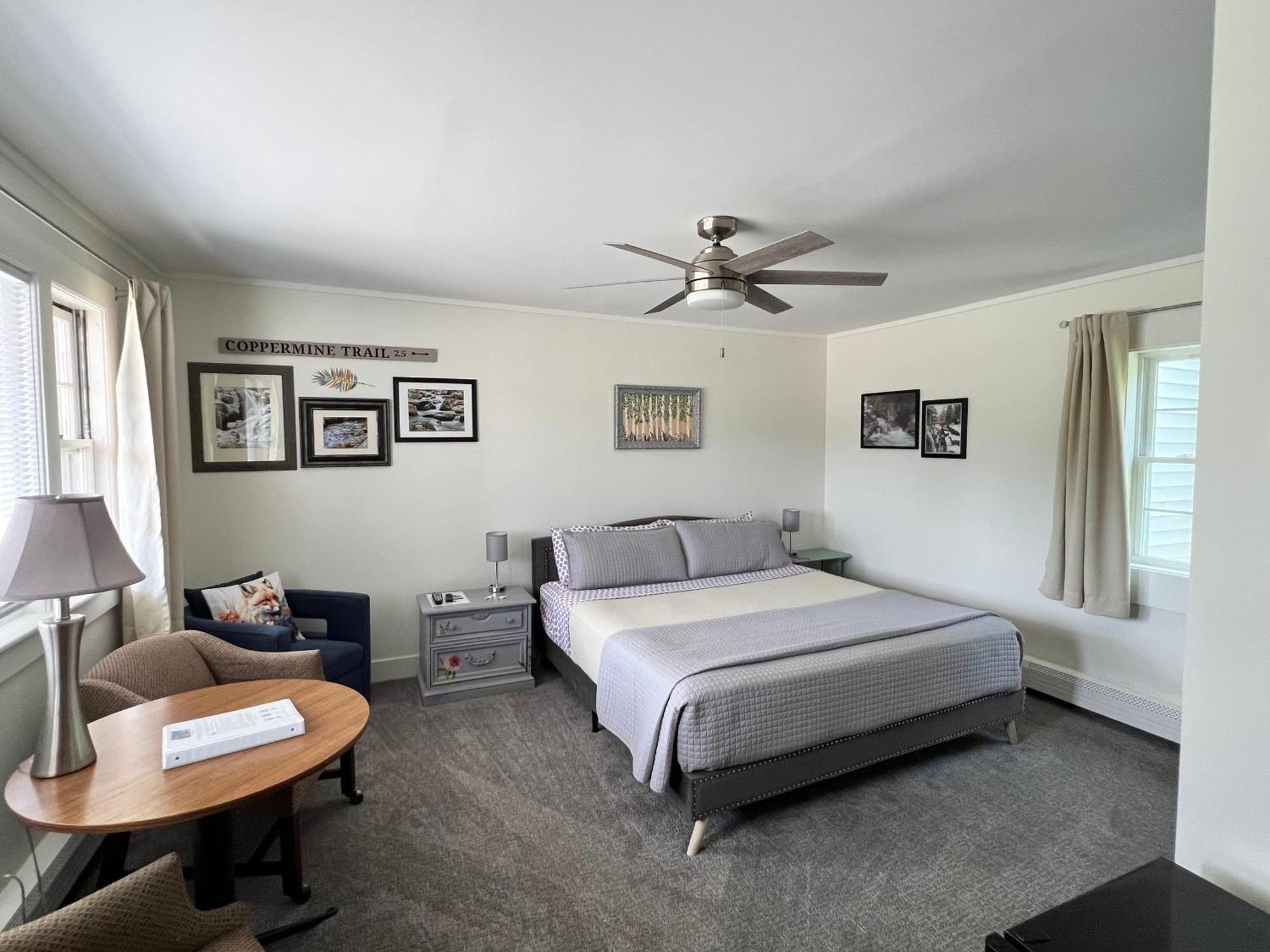Profile Deluxe Motel Twin Mountain Room photo